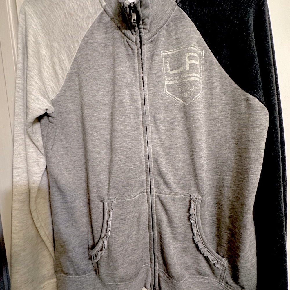 TOUCH by Alyssa Milano women’s LA Kings tri-colored zippered jacket